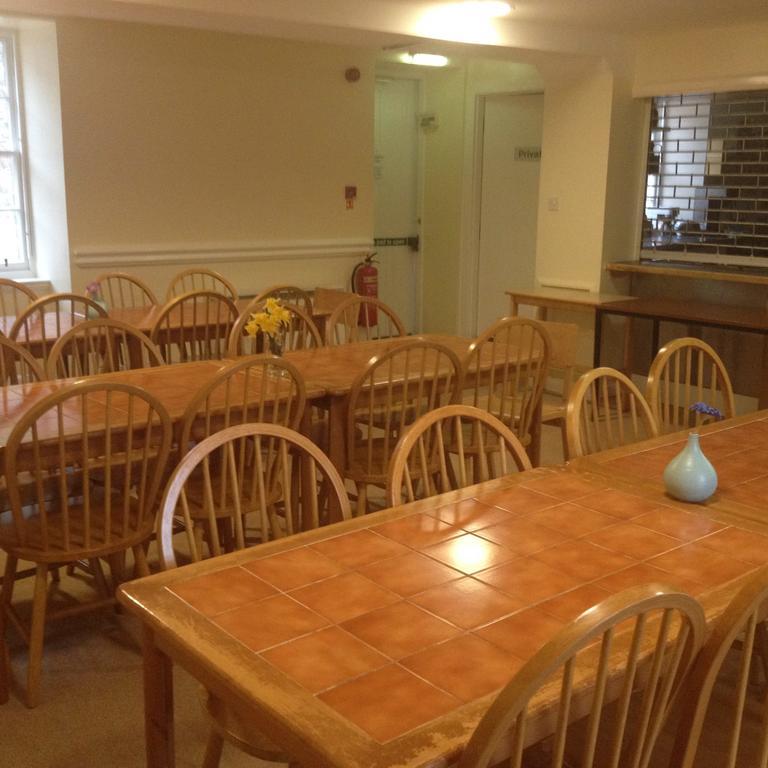 Wee Row Hostel Lanark Esterno foto