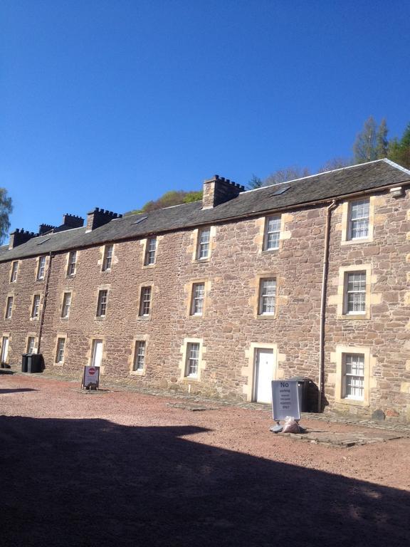 Wee Row Hostel Lanark Esterno foto
