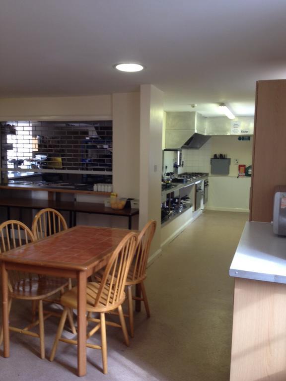 Wee Row Hostel Lanark Esterno foto
