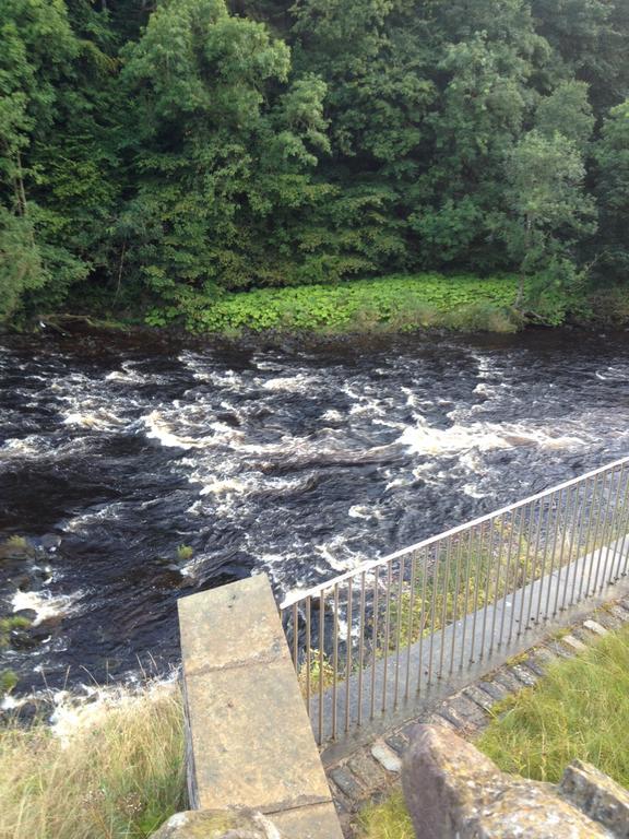 Wee Row Hostel Lanark Esterno foto